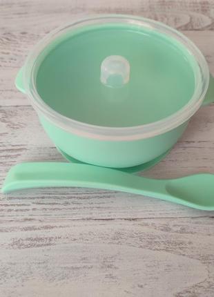 Силіконовий посуд для дітей  посуд для годування тарілочка із кришкою + ложка глибока силіконова тарілочка7 фото
