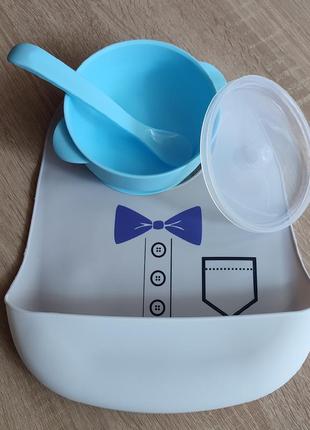 Силіконовий посуд для дітей  посуд для годування  нагрудник з принтом, тарілочка із кришкою + ложка4 фото