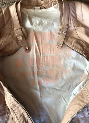 Бежевая кожаная куртка от бренда s oliver, в идеальном состоянии.8 фото