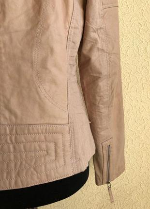 Бежевая кожаная куртка от бренда s oliver, в идеальном состоянии.7 фото