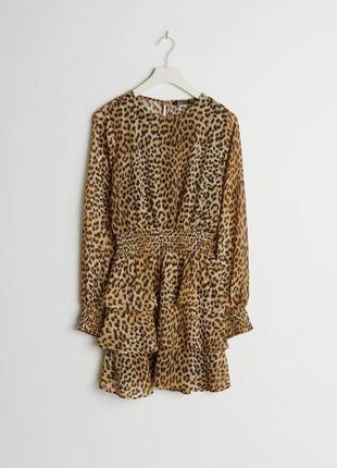 Стильное леопардовое платье gina tricot