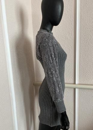 Женский свитер платье мелкой машинной вязки с ажурными рукавами жіноча коротка сукня в'язана тепла5 фото