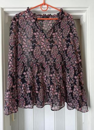 Свободная блуза в орнамент