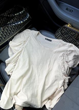 Бежева шикарна блузка футболка zara з пишними рукавами воланами5 фото
