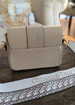 Бежева мініатюрна модна сумка клатч через плече брендова модна маленька сумочка крос-боді5 фото