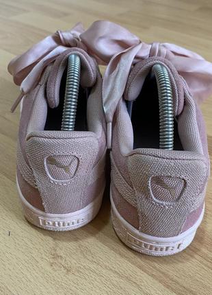 Женские кроссовки puma suede heart pebble7 фото