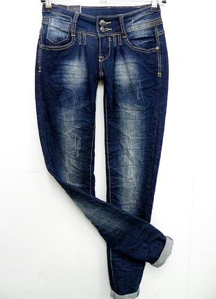 Классные стильные джинсы 25 р