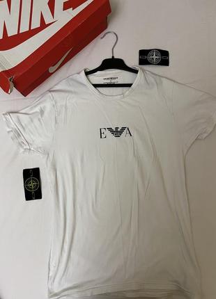 Футболка armani