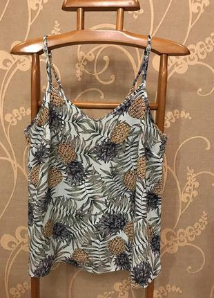 Очень красивая и стильная брендовая блузка-маечка в ананасах 20.3 фото