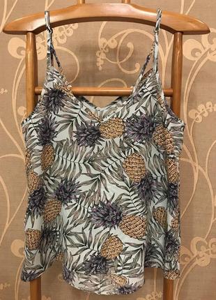 Очень красивая и стильная брендовая блузка-маечка в ананасах 20.7 фото