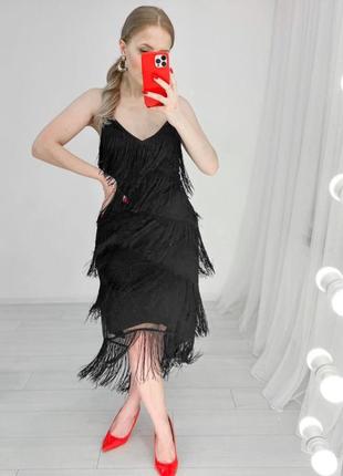 Чорне плаття з бахромою2 фото
