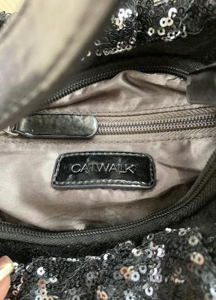 Маленькая черная сумочка catwalk с пайетками10 фото