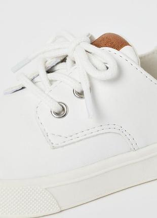 Кроссовки 2