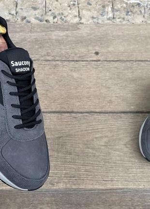 Чоловічі шкіряні кросівки shift saucony кожаные серые мужские кроссовки