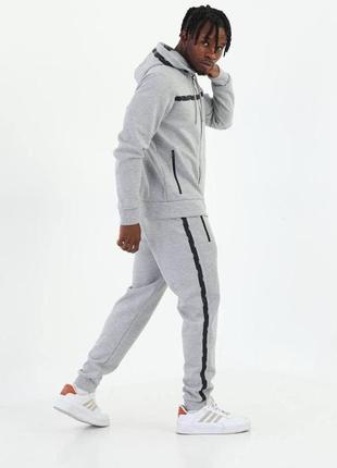 Мужской спортивный костюм lacoste (кофта с капюшоном + штаны), материал хлопок, цвет серый