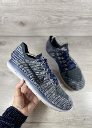 Мягкі та зручні кросівки nike free run