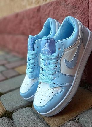 Nike air j0rdan 1 low низькі білі з блакитним