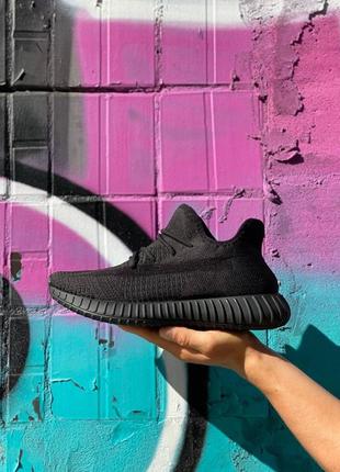 Мужские кроссовки adidas yeezy boost 350 v2 black (no-reflective) / smb