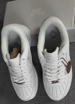Nike air force 1 '07 белые 9