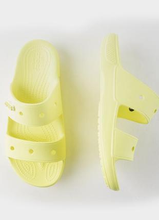 Яркие шлепанцы crocs2 фото