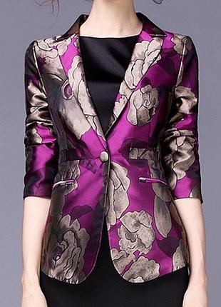 Жіночий жакет