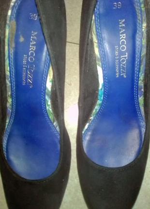 Отличные замшевые туфли marco tozzi 39 размер (25.4 см)5 фото