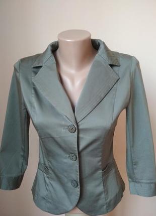 Пиджак женский размер s/m.