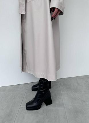 Ботфорты женские кожаные на каблуке демисезонные натуральная кожа фабричные деми высокие  черные10 фото