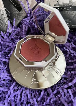 Хайлайтер fenty beauty killawatt foil freestyle highlighter ruby richez2 фото