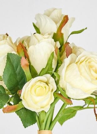 Букет ніжних троянд для декору 11 шт