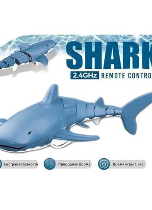 Плавающая игрушка акула shark z102 на радиоуправлении, водная акула с пультом управления8 фото