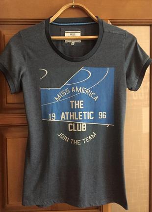 Классная футболка " miss america ".