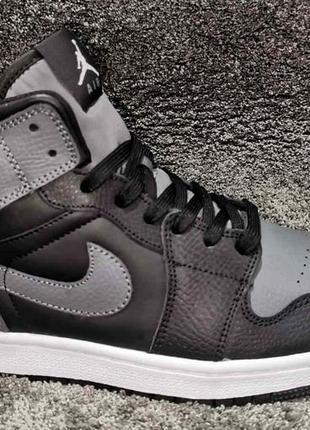 Кроссовки мужские nike air jordan 1 retro high black grey white5 фото