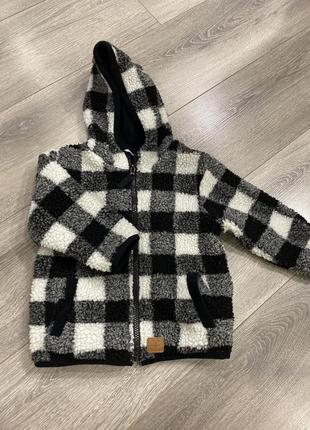 Стильна кофтинка мєховушка в кубик 80 см