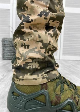 Армійський костюм