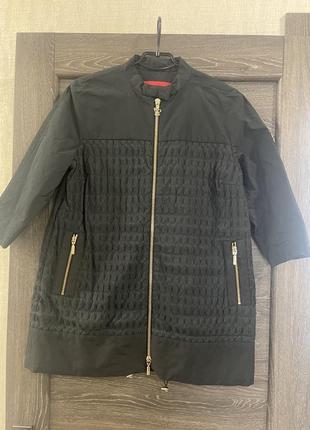 Продам плащ оригинал moncler gamme rouge