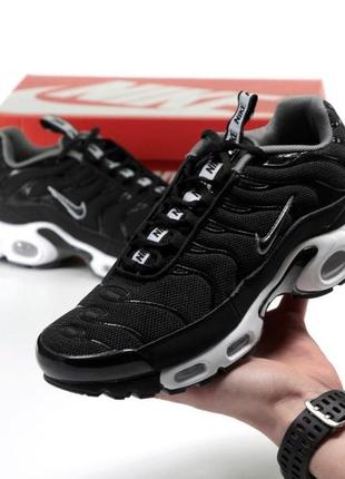 Молодіжні чоловічі кросівки в стилі nike air max tn із текстилю на літо чорно-білі