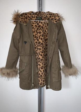 Парка в цвете хаки