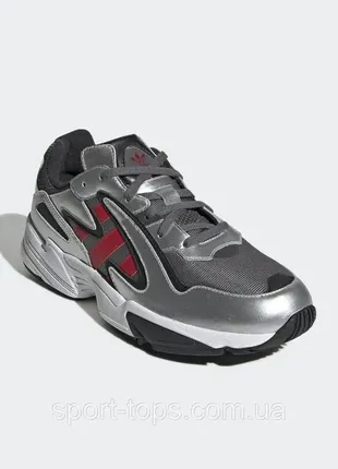 Кросівки чоловічі adidas yung-96 chasm ee72403 фото