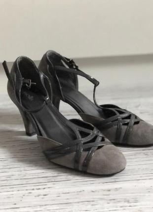Туфли босоножки