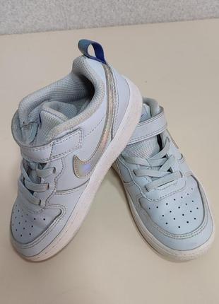 Кроссовки голубые nike2 фото