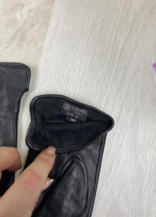 Перчатки кожаные chanel. италия