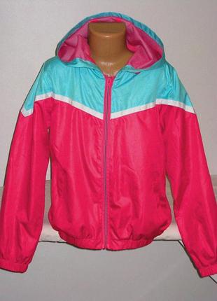 Ветровка на 10-11лет как новая