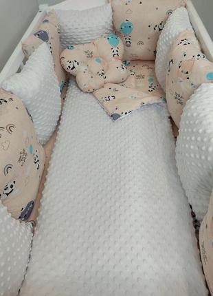 Набор в детскую кроватку для новорожденных защита( бортик 12 подушек) + плед + подушка + простынь на резинке2 фото