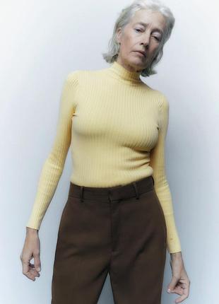 Желтый гольф лонгслив водолазка zara