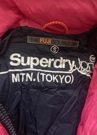 Шикарна курточка superdry5 фото