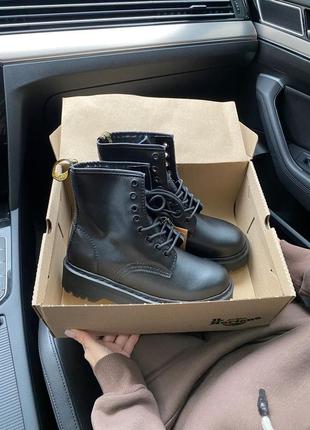 Кожаные ботинки dr. martens
