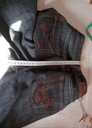Новые женские джинсы 28-го размера с узороми с вышивкой7 фото