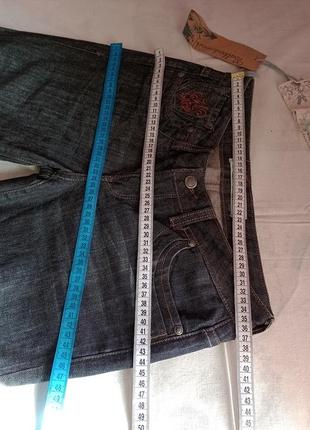 Новые женские джинсы 28-го размера с узороми с вышивкой5 фото
