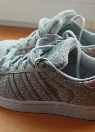 Стильные кроссовки adidas superstar